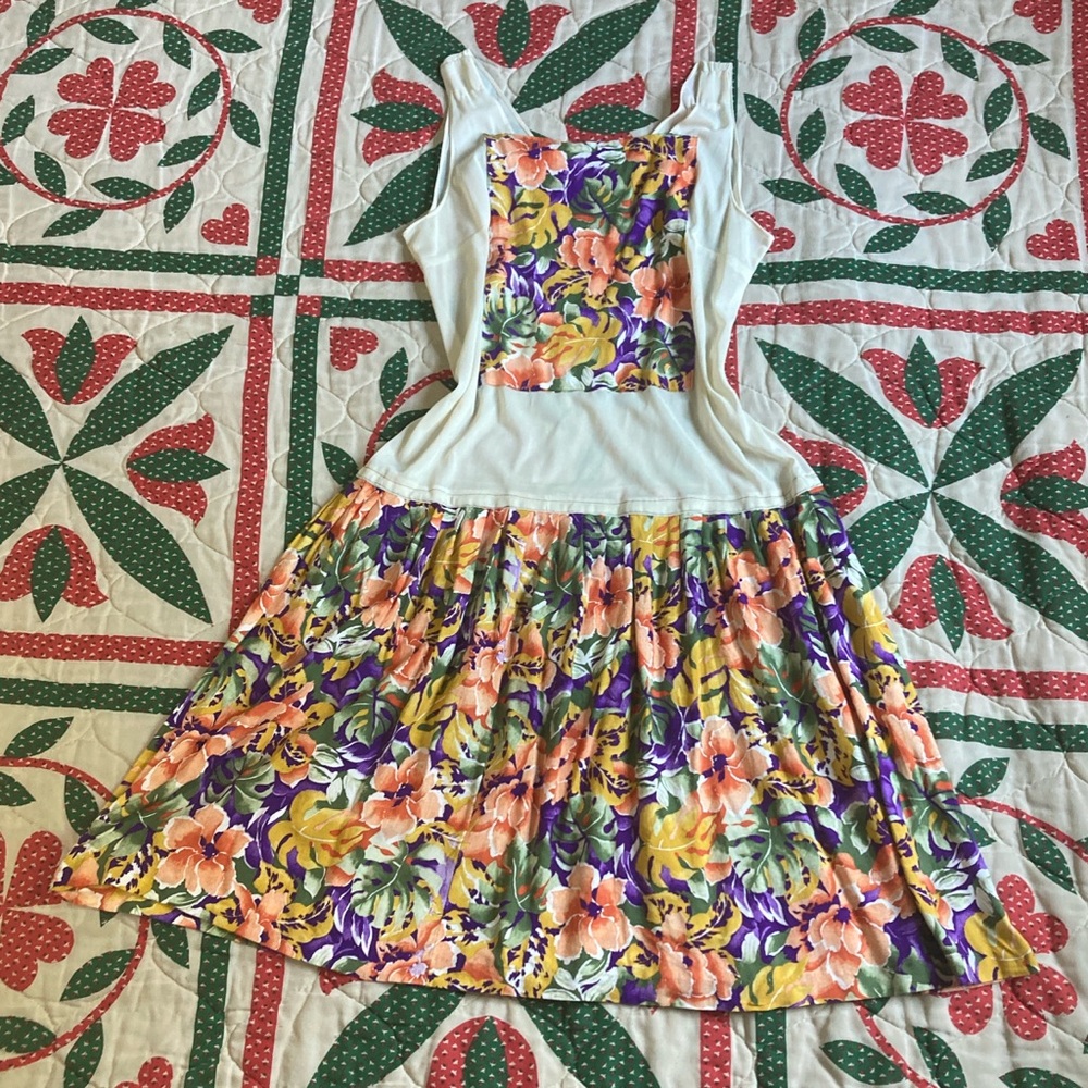 Flapper style drop waist dress